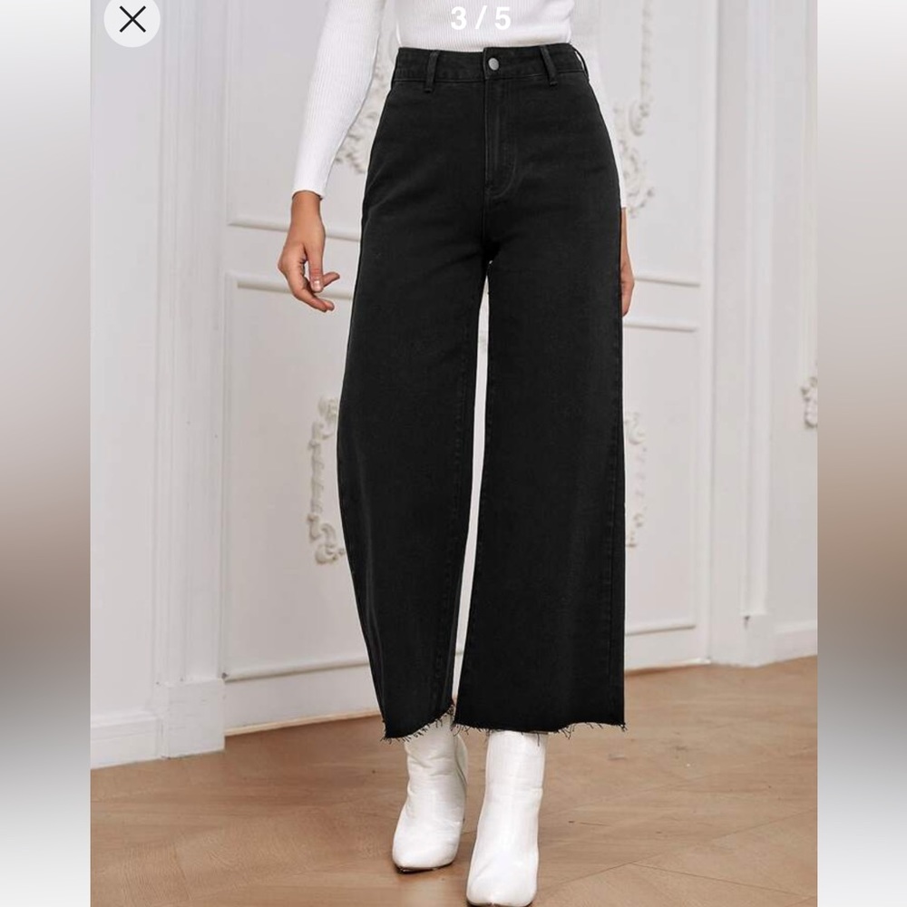 Black wide flare petite jeans - Picture 3 of 14